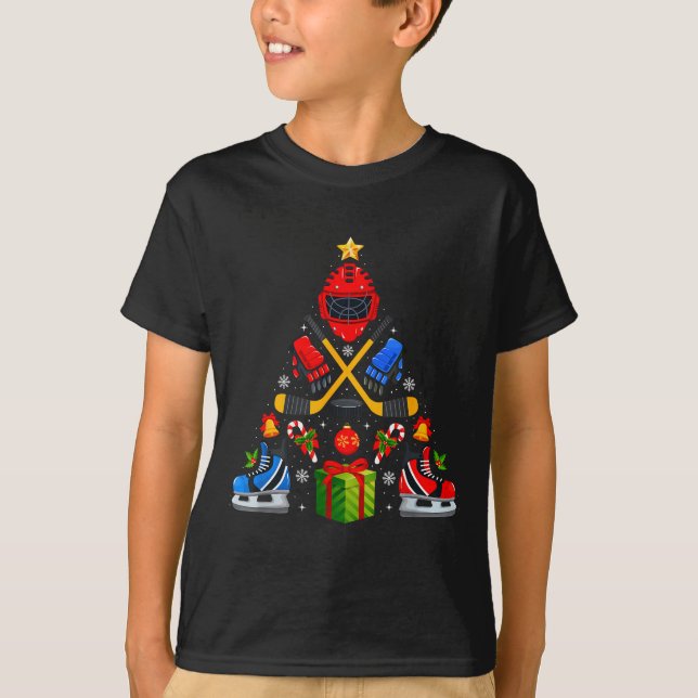 Ice Hockey Christmas Tree Lights Red Santa Hat Xma T Shirt (Framsida)