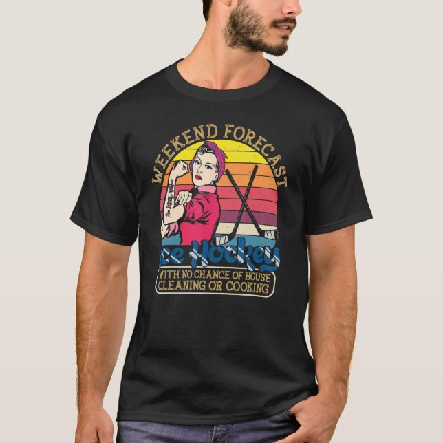 Ice Hockey Mom Weekend Forecast  Sport Mommy Mama  T Shirt (Framsida)