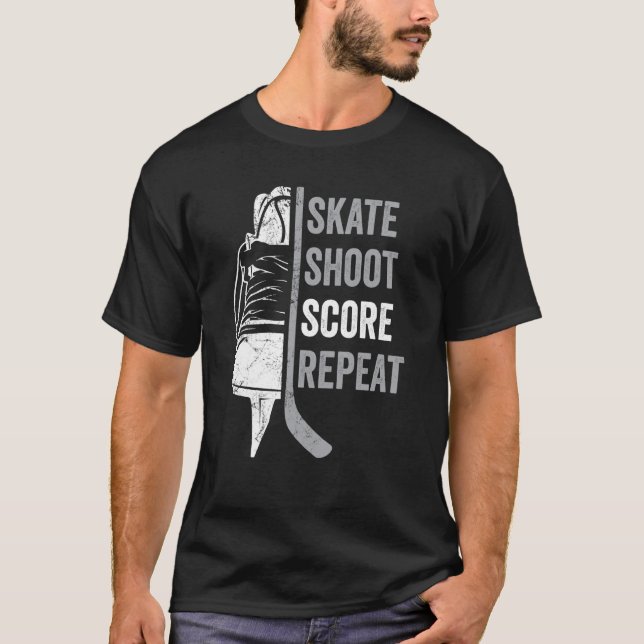 Ice Hockey Player Coach Skate Shoot Score Repeat T Shirt (Framsida)