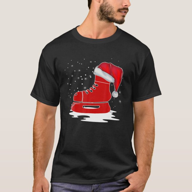 Ice Hockey Skates Santa Hat jul Pajamas Matc T Shirt (Framsida)