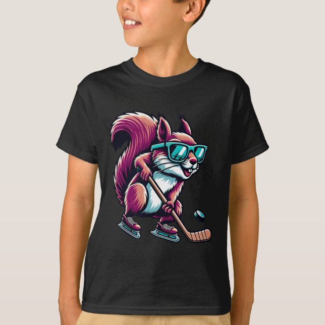 Ice Hockey Squirrel Cool Gles Skating  T Shirt (Framsida)