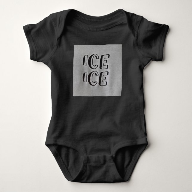 Ice Ice Baby Onezee T-shirt (Framsida)