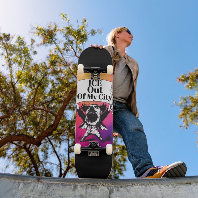 ICE Out of My City Skateboard (Utomhus 1)