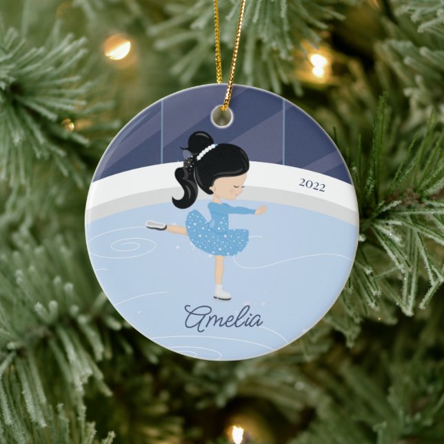 Ice Skating Skater Girl Dated Ceramic Ornament (Träd)
