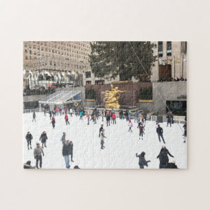 Ice Sking in Rockefeller Center NYC-jul Pussel
