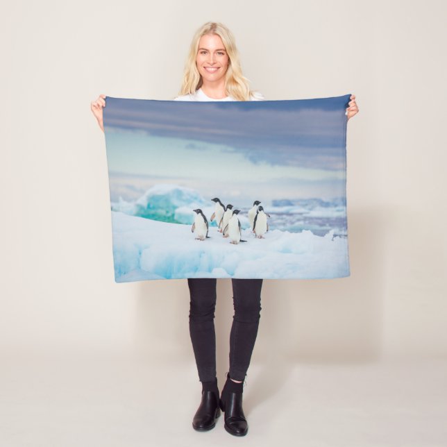 Ice & Snö | Adelie Penguins Antarctica Fleecefilt (På plats)