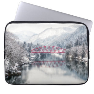 Ice & Snö Red Bridge i Winter, Japan Laptop Fodral