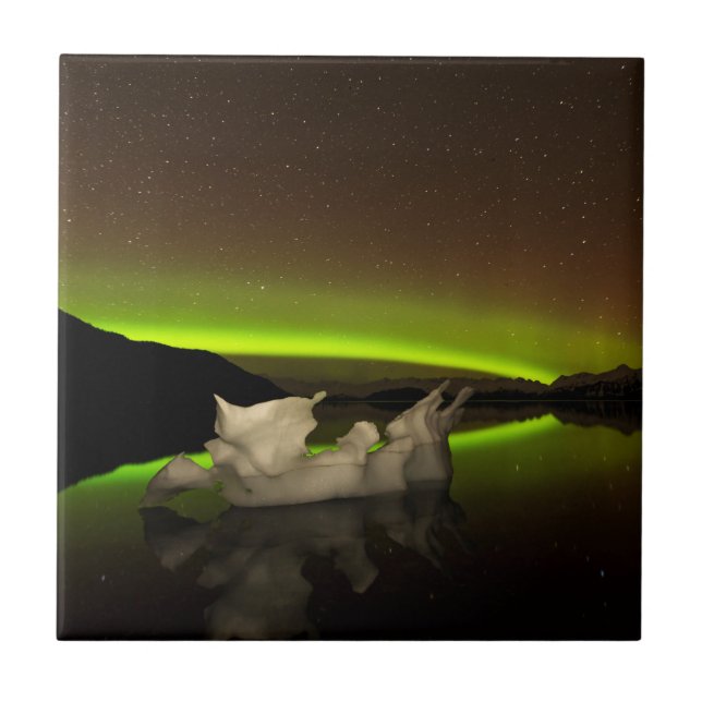 Iceberg Aurora Kakelplatta (Framsidan)