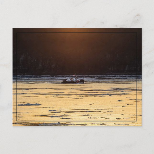 Icebreaker At Sunset Vykort (Framsida)