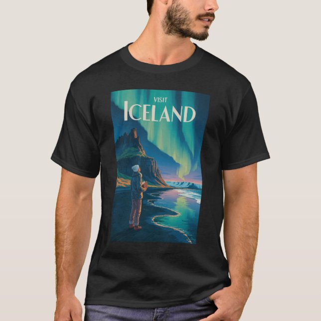 Iceland Northern Lights Illustration Travel Art Vi T Shirt (Framsida)