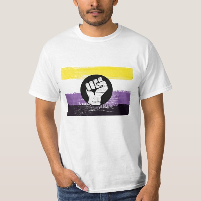 Icke-binär målade protestflagga t shirt (Framsida)