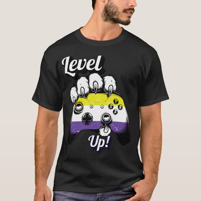 Icke-binär Pride Level Up Tiger Paw Controller T-s T Shirt (Framsida)