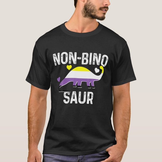 Icke-binärt icke-binosaur-Flagga Dinosaur-Pride T Shirt (Framsida)