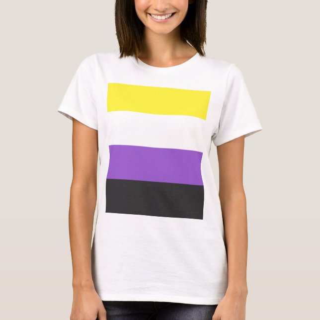 ickebinär t shirt (Framsida)