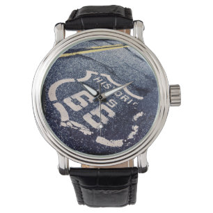 Iconic armbandsur för rutt 66