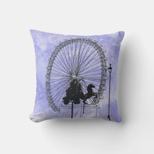 Iconic London Attraktion Pen och Bläck Blue Violet Kudde