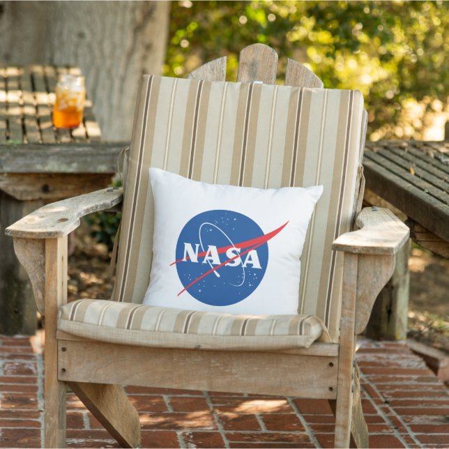 Iconic NASA Rocket White 16-tums x 16-tums pil Kudde (Stol)