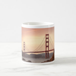 Iconic överbrygga den guld- grinden San Francisco Kaffemugg