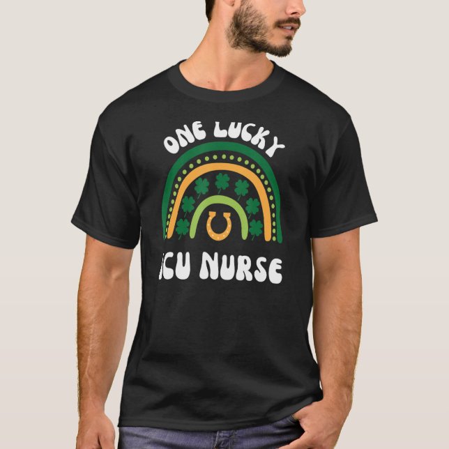 ICU Nurse St patrick's day Nursing RN Healthcare I T Shirt (Framsida)