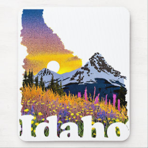 Idaho-form med berg och vilda blommor musmatta