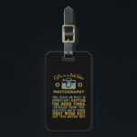 Idébildande fotograf utvecklas från Negativ Bagagebricka<br><div class="desc">Livet är som fotografi. Om sak inte klarar sig, ta bara en ny chans. Motiverande offertdesign för fotografer. Coola som säger och slogan för dem som tar bilder i kärlek, medlem i klubben för fotografi. Vintage och tryckt utformning för fotografer för amatörer eller professioneller som bär kameror och linser överallt....</div>