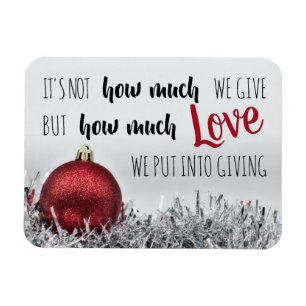 Idéisk julklapp med röd prydnad magnet