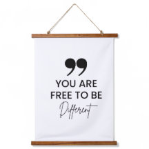 Idékationsoffert Wood Topped Wall Tapestry