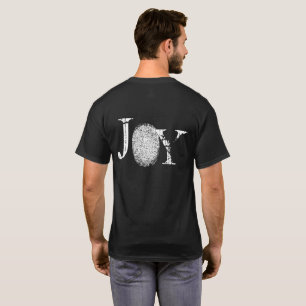 Identifiera med fingeravtryck den svart T-tröja T-shirt