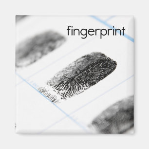 Identifiera med fingeravtryck kylskåpmagneten magnet