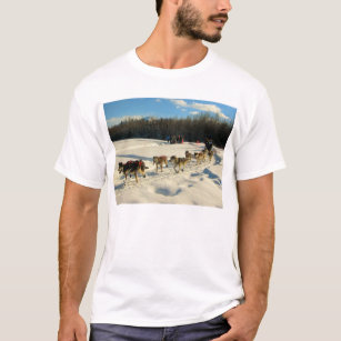 Iditarod Trail Sled Hund Tävling Tee Shirt