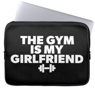 Idrottshallen är min flickvän - rolig laptop sleeve