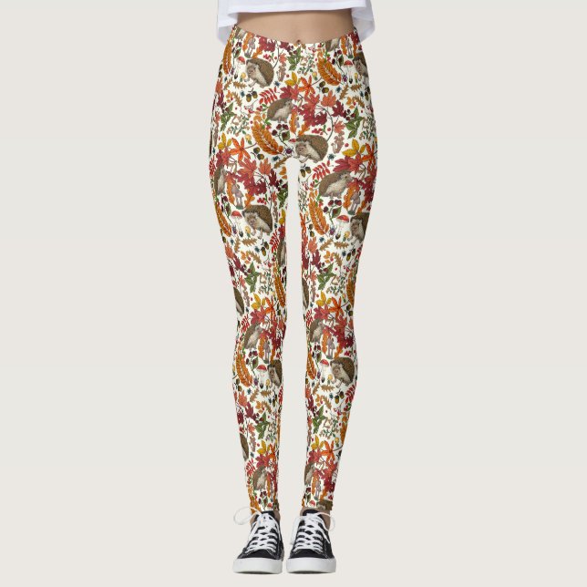 Igelkottar och höstskogsflora på elfenben leggings (Framsida)