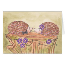 Igelkotten kopplar ihop bröllopkortet