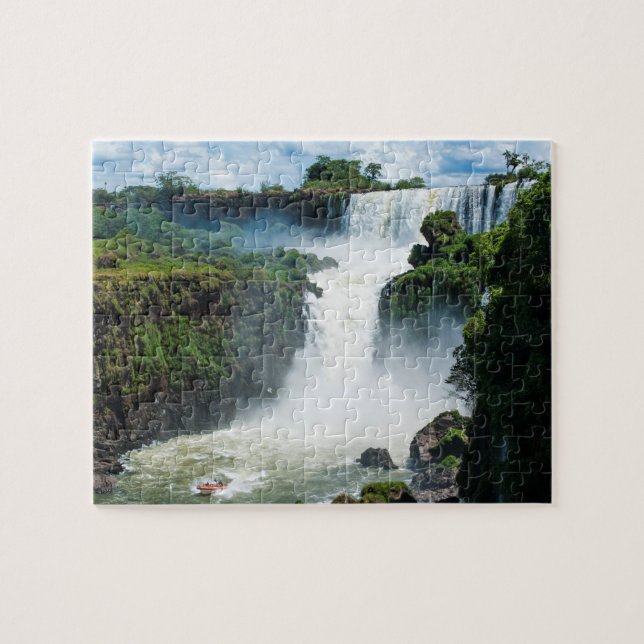 Iguazu Falls omgiven av djungel Pussel (Horisontell)