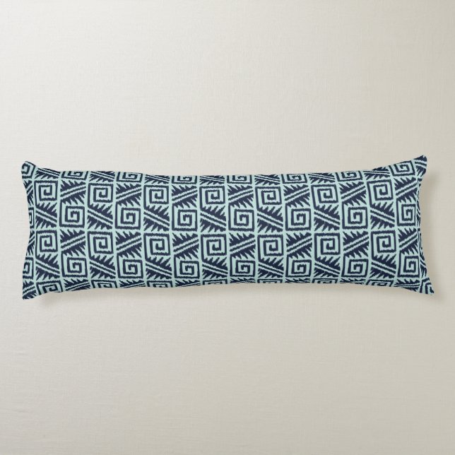Ikat Aztec Mönster - Indigo och Light Blue Kroppskudde (Baksidan)