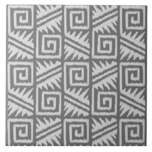 Ikat Aztec Mönster - Skuggor av Grått/Grått Kakelplatta