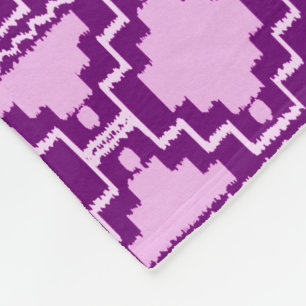 Ikat Aztec Tribal - Amethyst Lila and Violet Fleecefilt