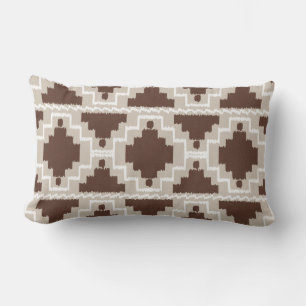Ikat Aztec Tribal - Chocolate Brown och Taupe Lumbarkudde