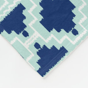 Ikat Aztec Tribal - Indigo och light blue Fleecefilt