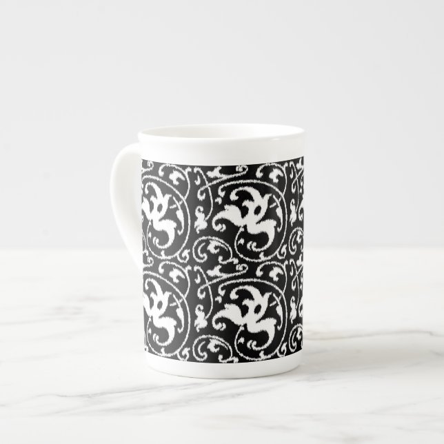 Ikat Blommigt Damask - Black and White Benporslin Mugg (Framsida vänster)