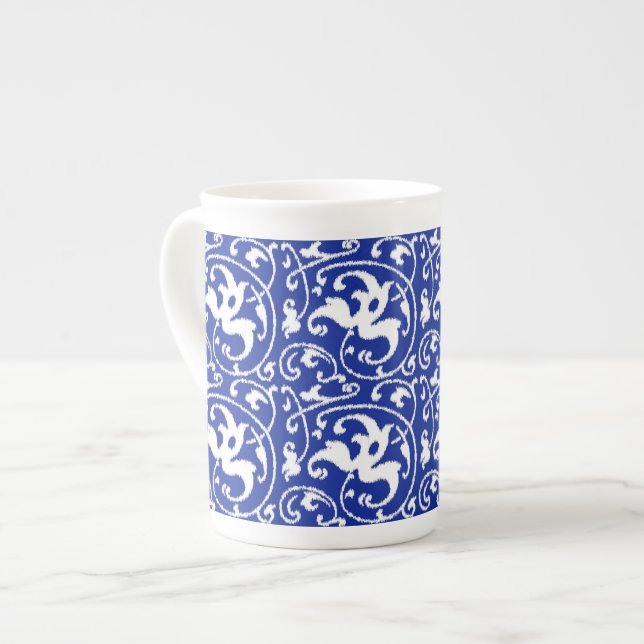Ikat Blommigt Damask - Cobalt Blue and White Benporslin Mugg (Framsida vänster)