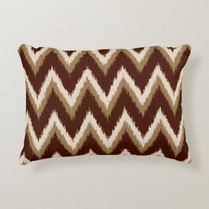 Ikat Chevron Rand - Chocolate Brown & Beige Prydnadskudde