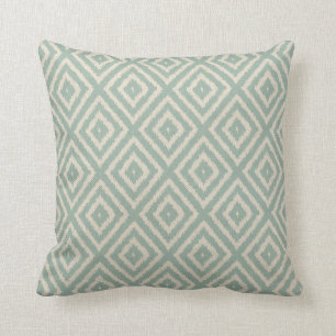 Ikat Diamond Mönster i Seafoam Grönt Cream Kudde