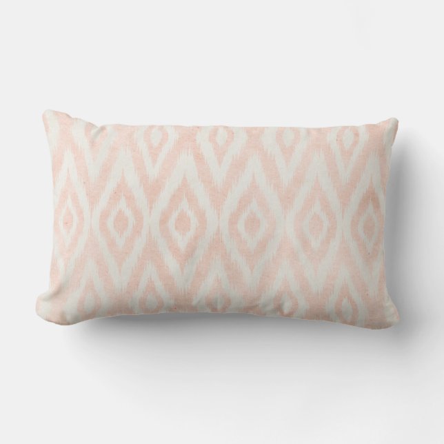 Ikat för rodna rosa vattenfärg geometriskt målat lumbarkudde (Framsida)