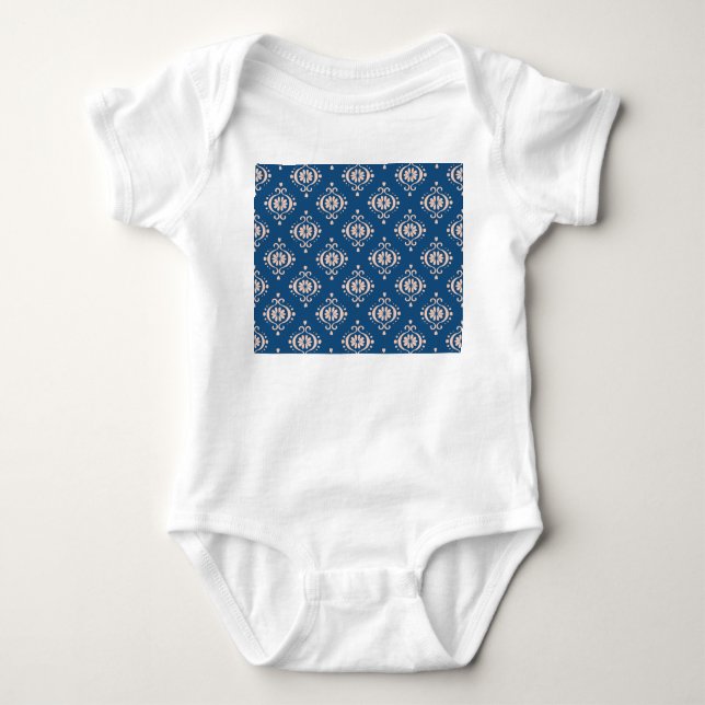 Ikat Geometric Folklore Damask Ornament T Shirt (Framsida)