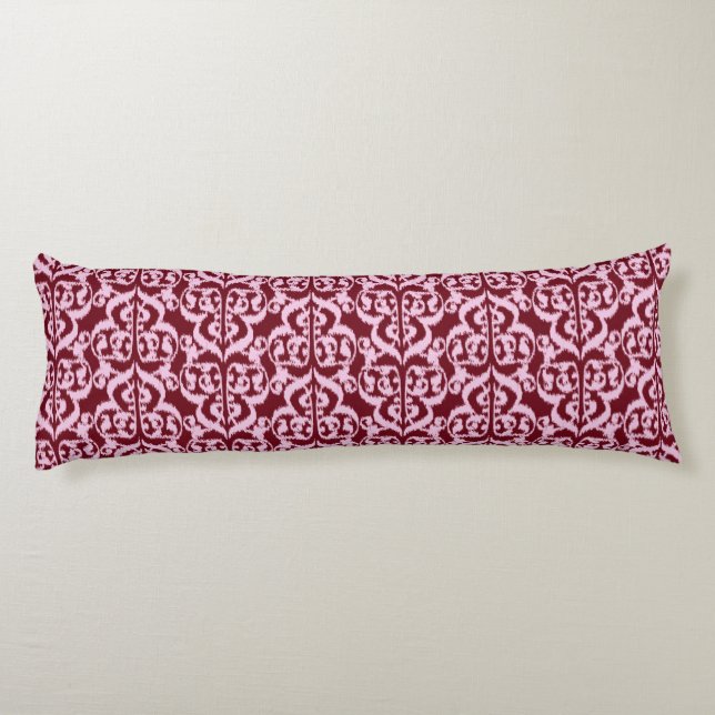 Ikat Moorish Damask - Burgundy och rosa. Kroppskudde (Baksidan)