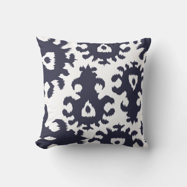 Ikat Pillow Kudde (Framsida)