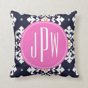Ikat & rosa Monogram Kudde