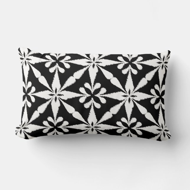 Ikat Star Mönster - Black and White Lumbarkudde (Framsida)