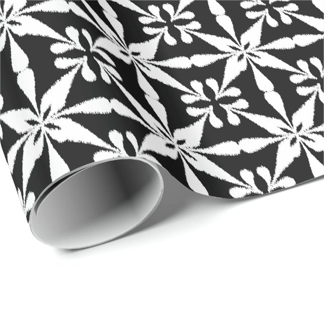 Ikat Star Mönster - Black and White Presentpapper (Rullad Hörn)